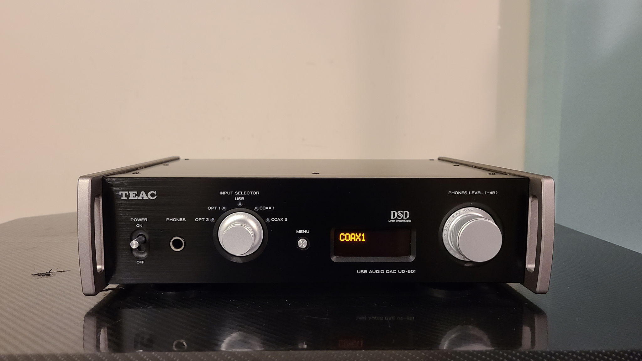 Teac UD 501 DAC DSD 5 6MHz PCM 384kHz For Sale Audiogon