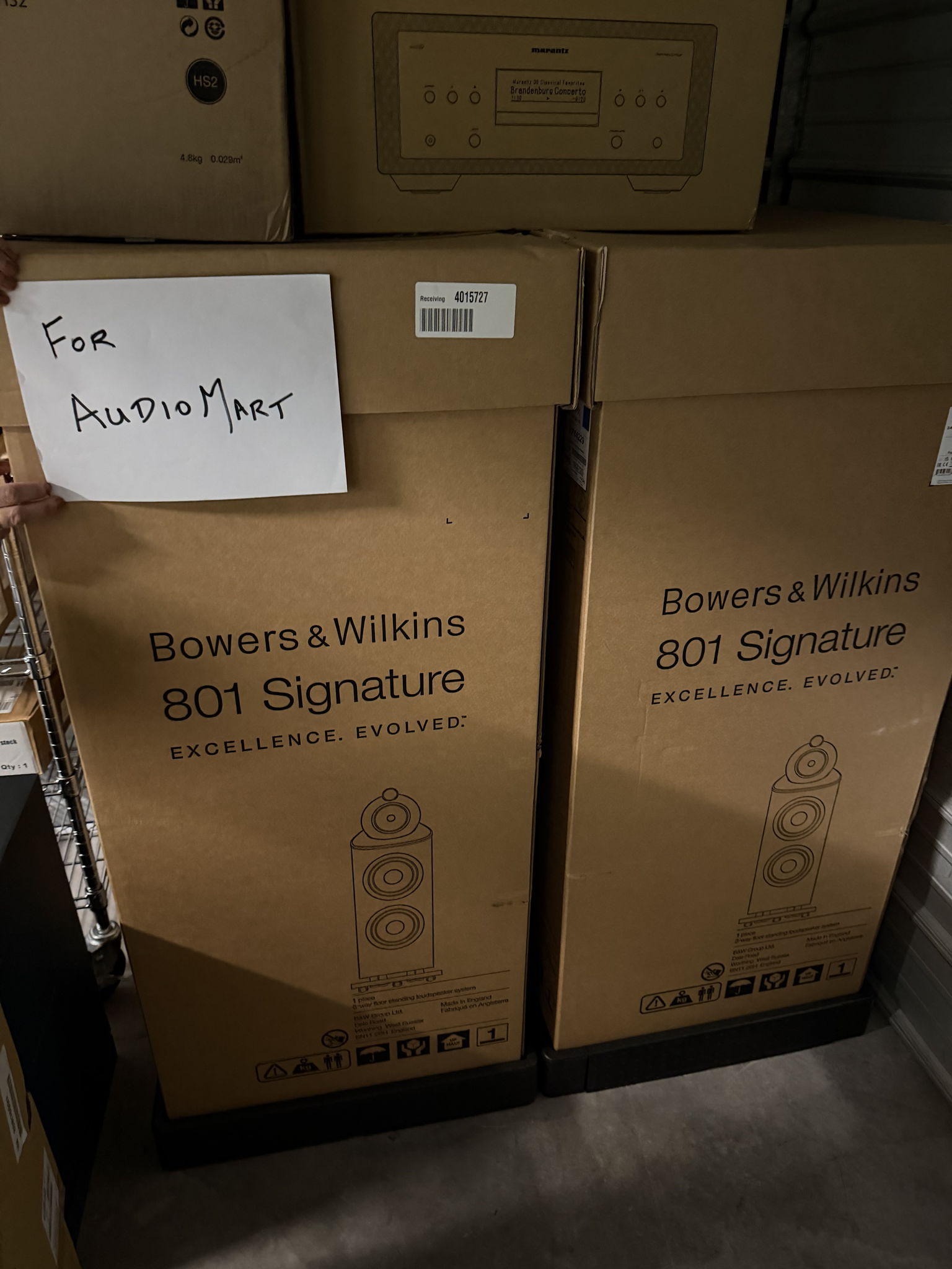 B&W (Bowers & Wilkins) 801 D4 Signature