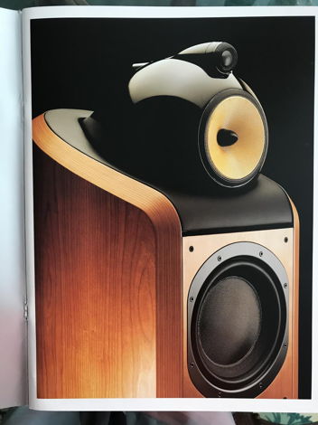 Bowers and Wilkins Nautilus 802