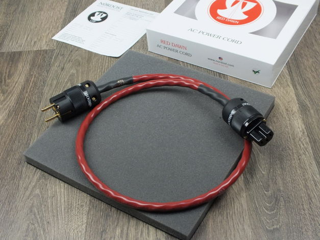 Nordost Leif Red Dawn power cable 1,0 metre