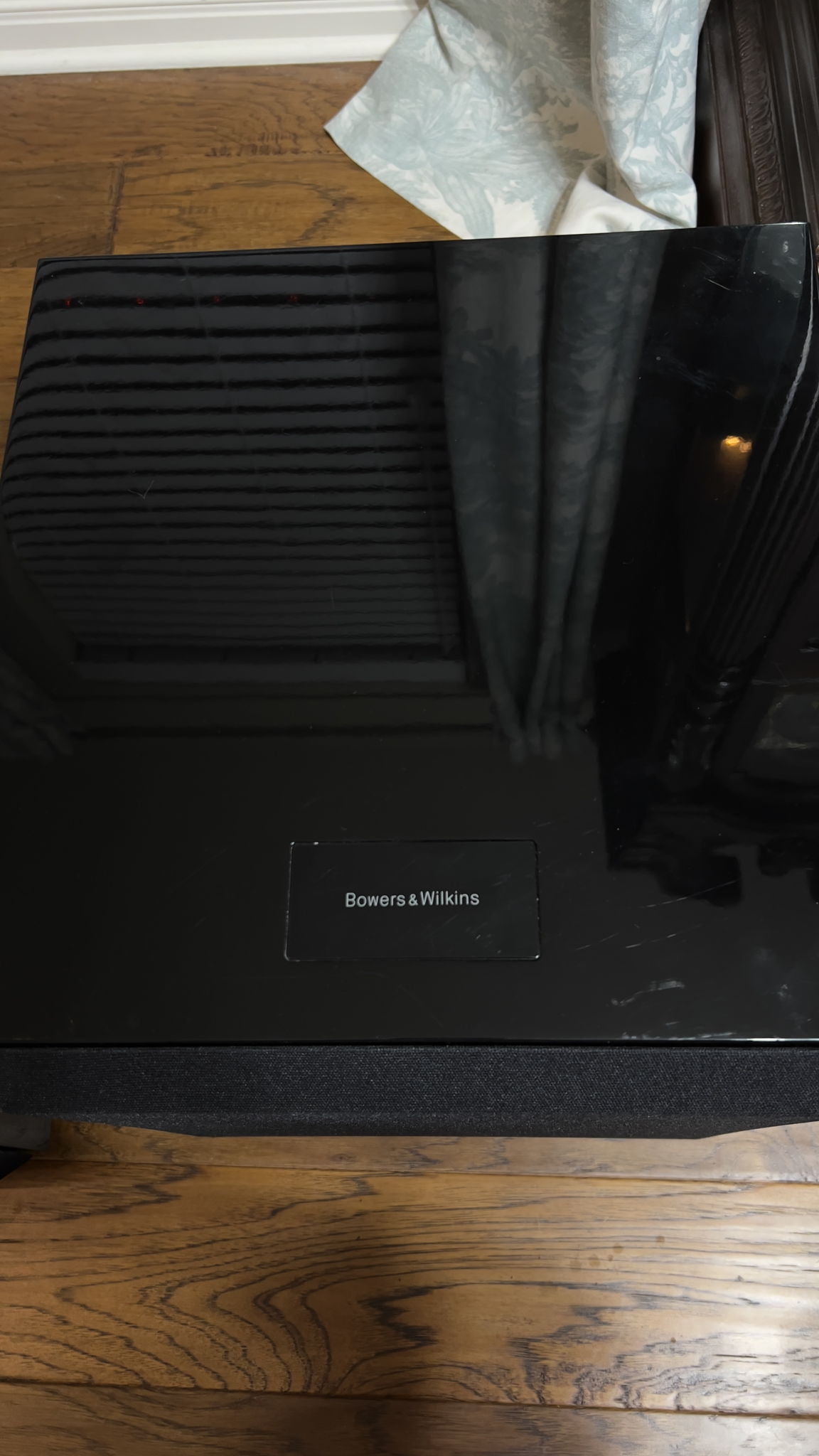 B&W (Bowers & Wilkins) DB4S Active Subwoofer PRICE FOR ... 5