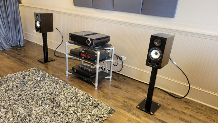 Triangle Hifi - 40th Anniversary Complete with Stands -...