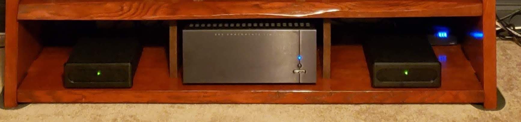 Bel canto Ref600M monoblocks and B&K reference 200.5 multichannel amplifier 