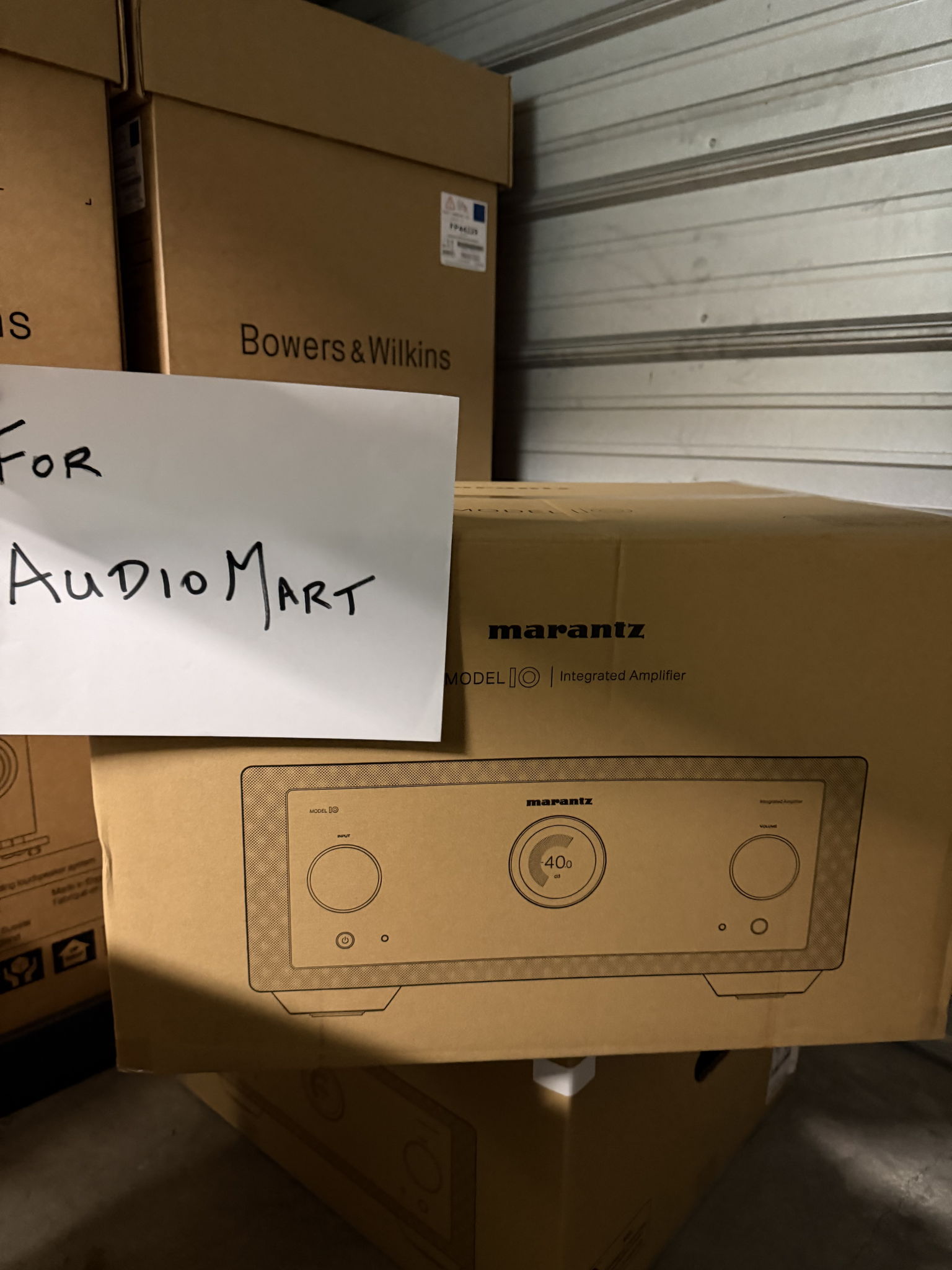 Marantz Model 10 - Reference Integrated Amplifier with ... 4