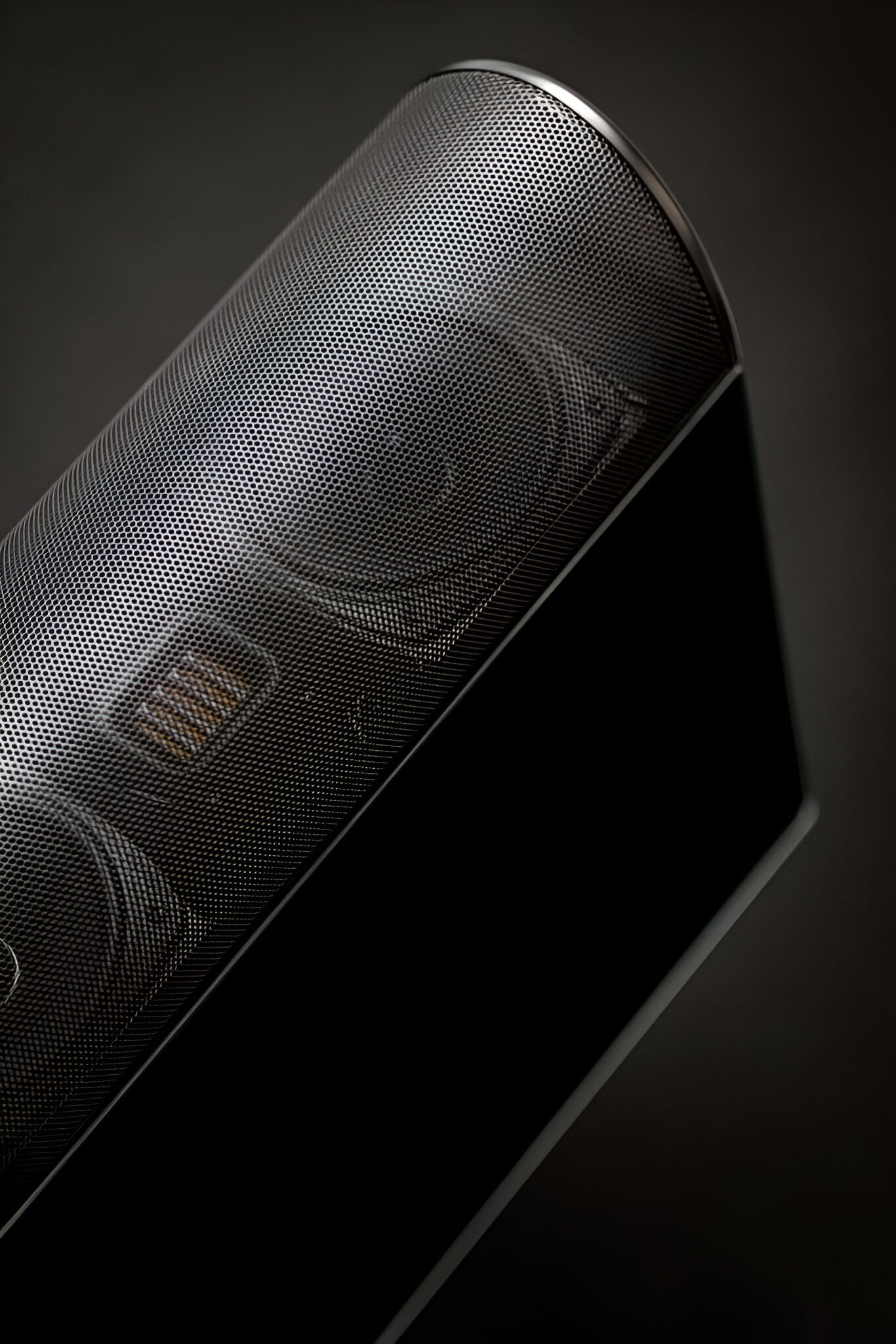 GoldenEar T66 Full-Range Tower Speaker with Built-In Su... 8