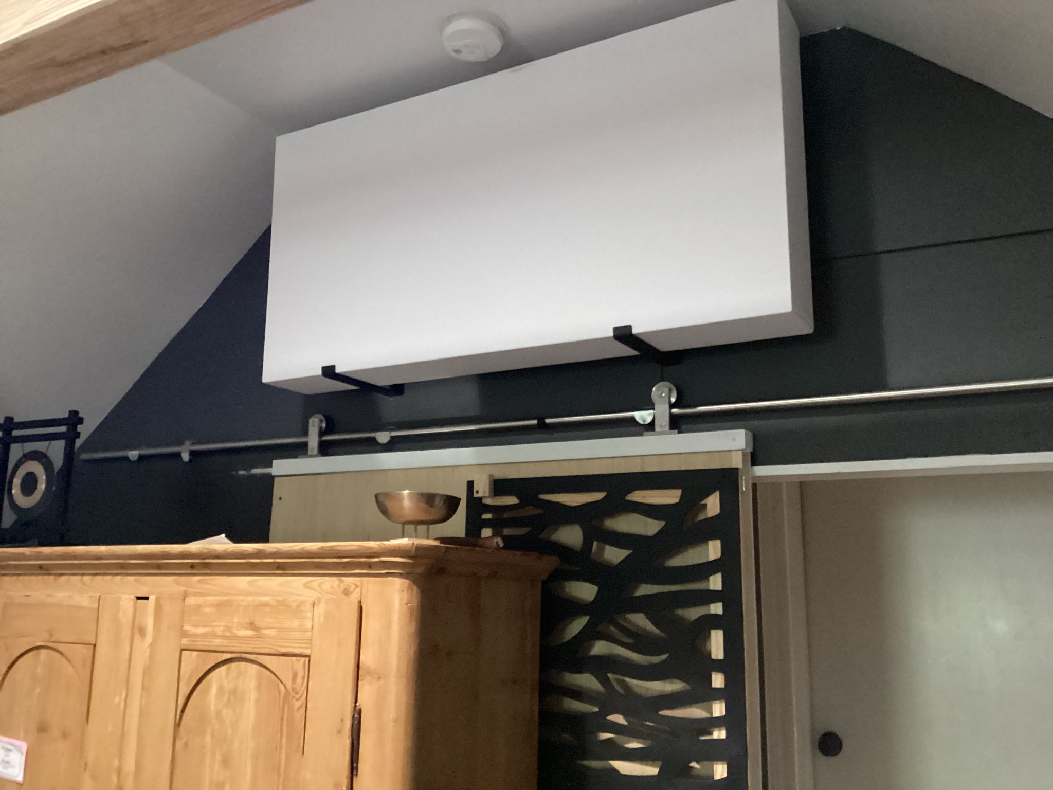 Rear wall 6" Acoustimac trap