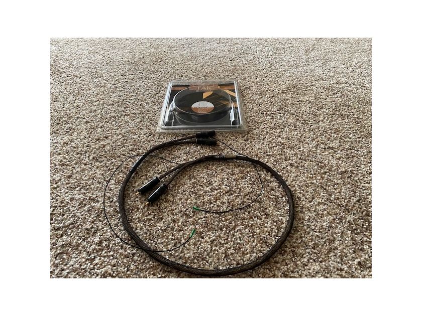 Kimber Kable TAK-CU Tonearm Cable-- With WBT 114Cu RCA ends!