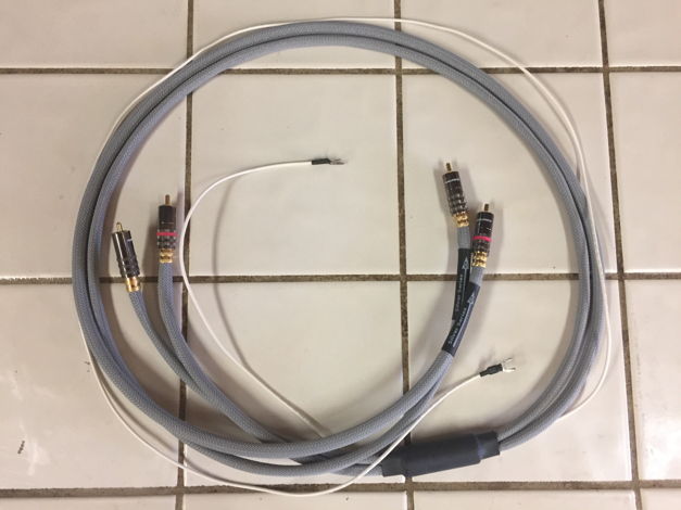 WyWires, LLC Silver Series Interconnect RCA to RCA Phon...