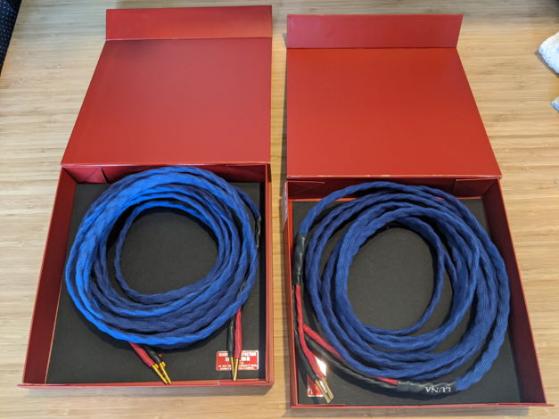 Luna Speaker Cables - Mauve (blue)