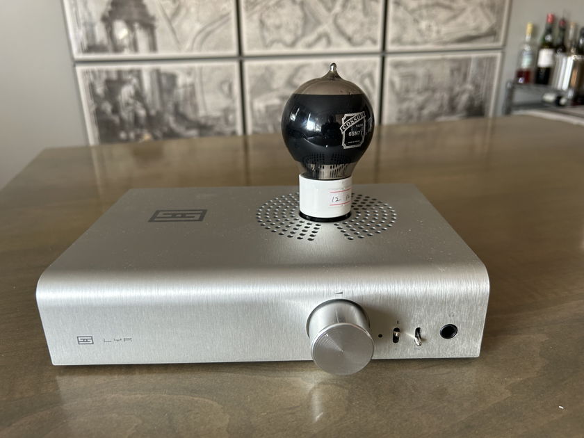 Schiit Lyr 3 with JJ premium 6sn7 and Cossor 6sn7