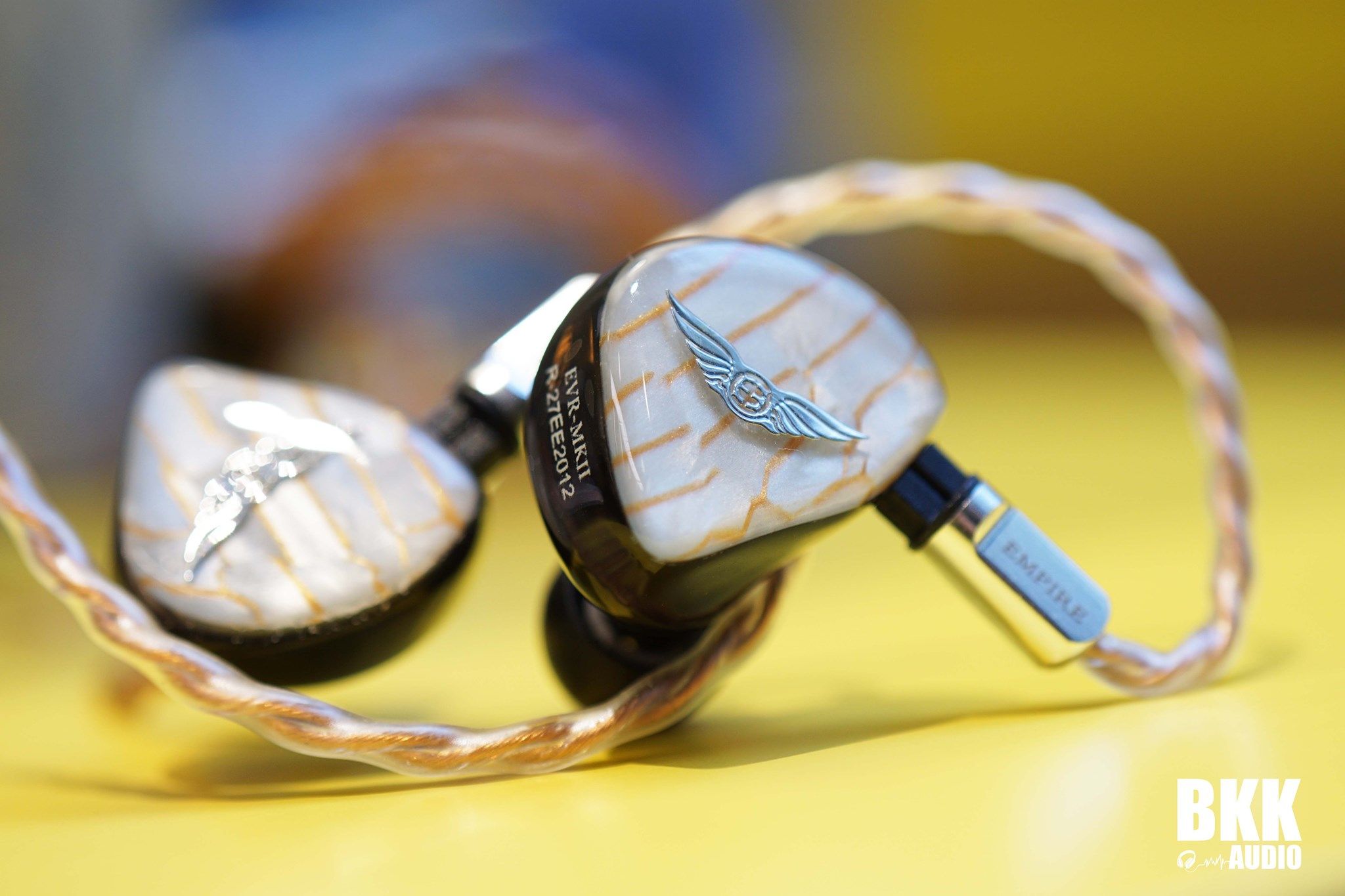 Empire ears EVR 美品 Empire Ears EVR Review