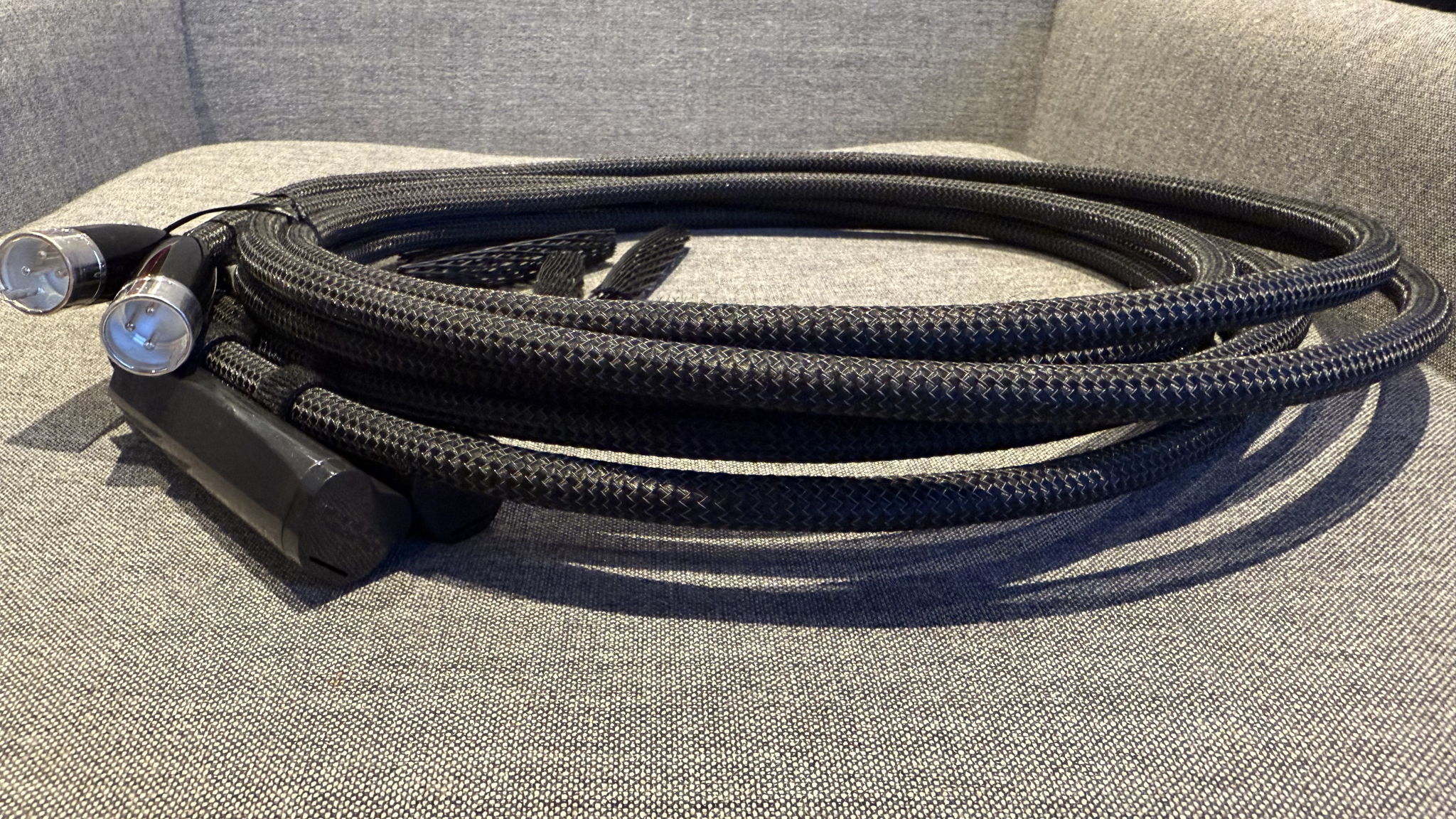 Audioquest Wind XLR 2M Interconnect Cables EXCELLENT 5