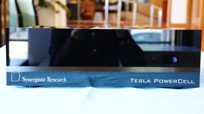 Synergistic Research Tesla Powercell 10