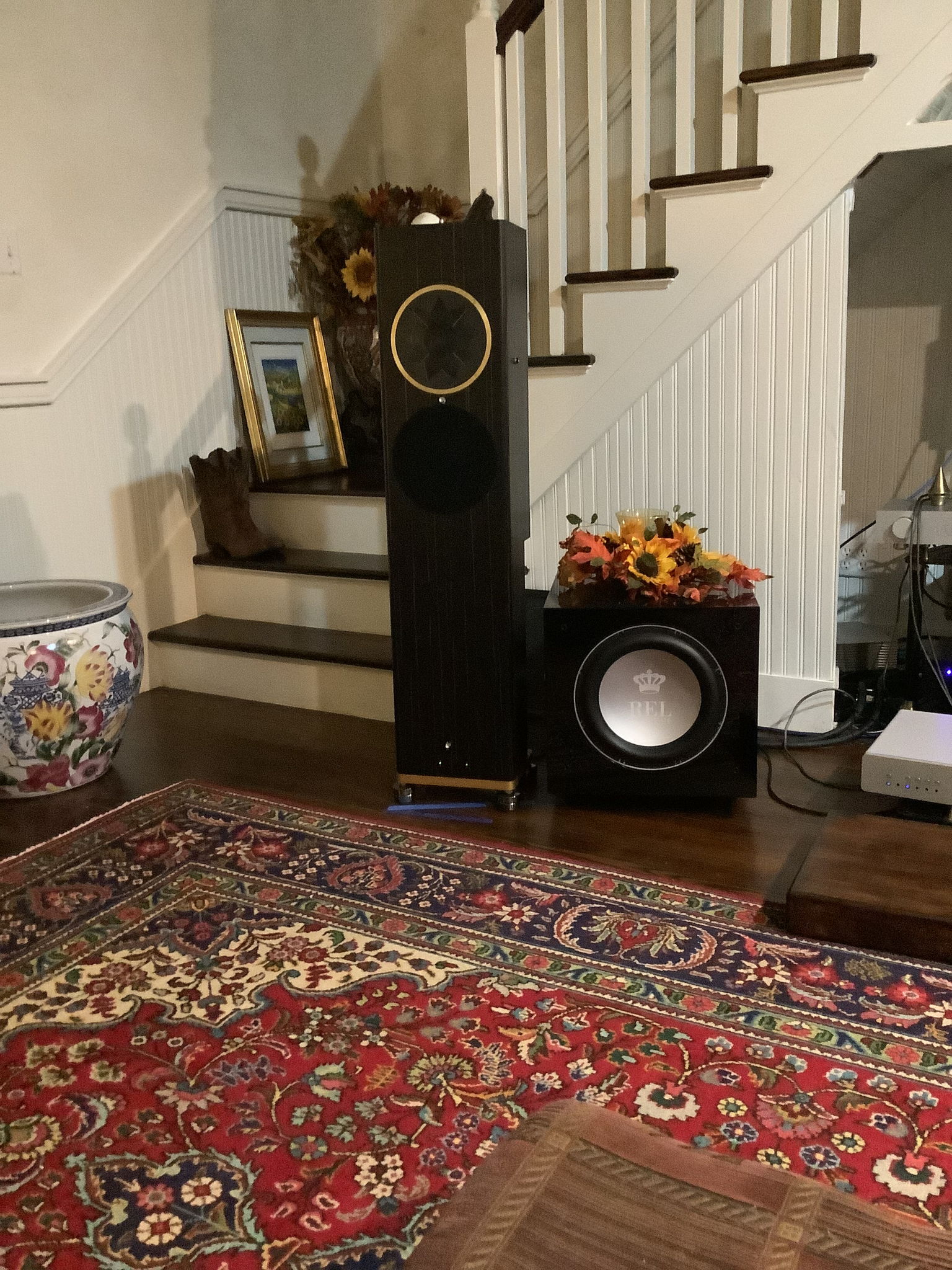 Manger S1 active speakers 