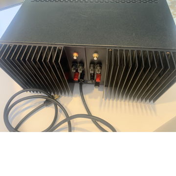 Conrad Johnson MF-200 Power Amplifier Solid State "Tube...