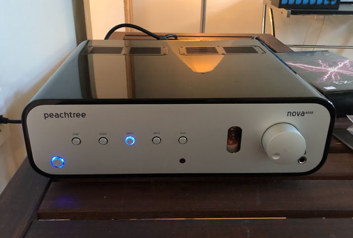 Peachtree Audio Nova65SE
