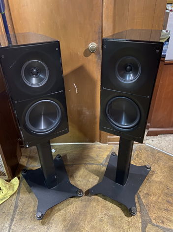 Elac AS-61 Stand Mounted Speakers with matching stands