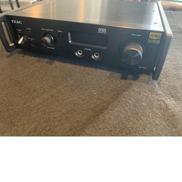 Teac UD-503 HiRes DSD DAC Brand New Complete Factory pa...