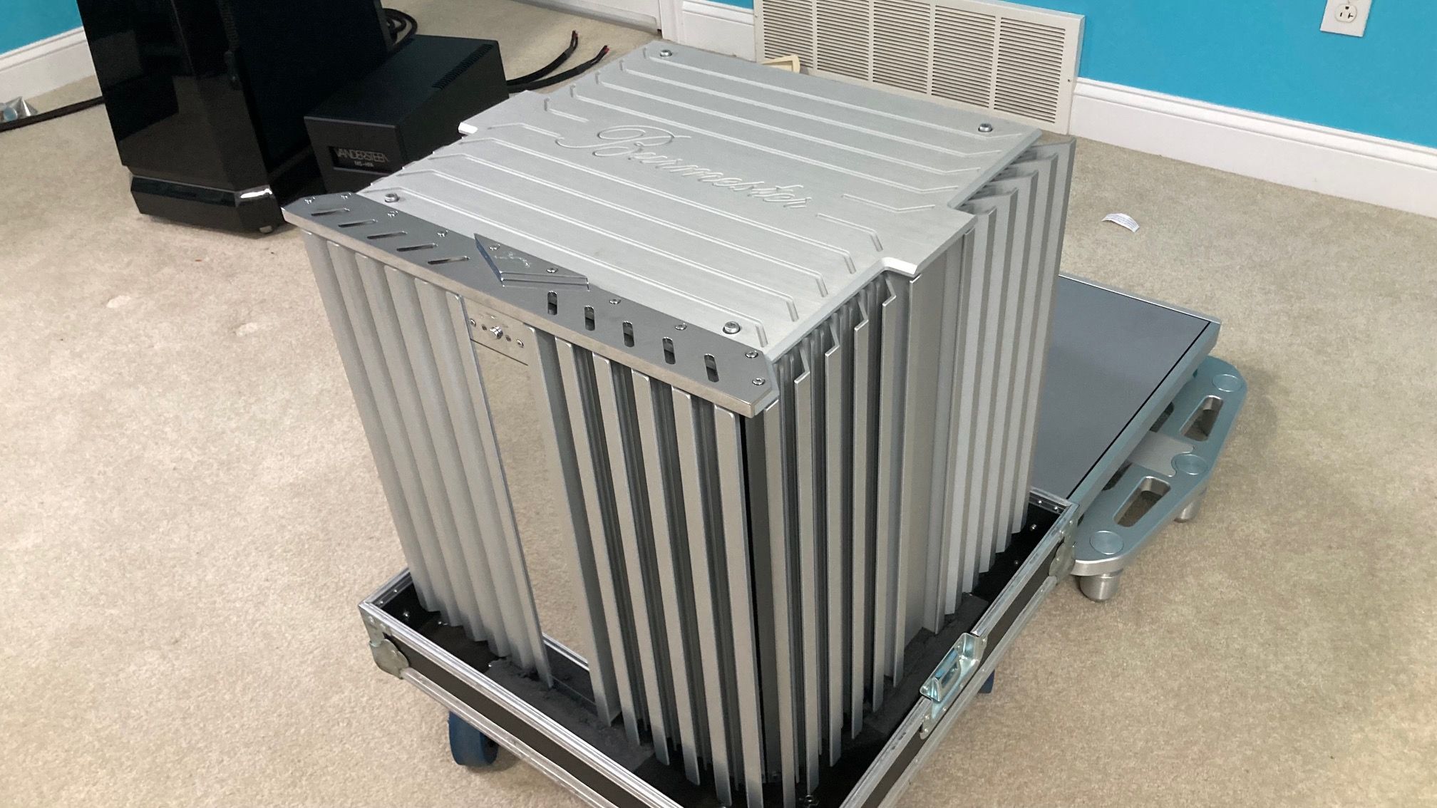 Burmester 909 Series V  Power Amplifier 350 watt/channel 2