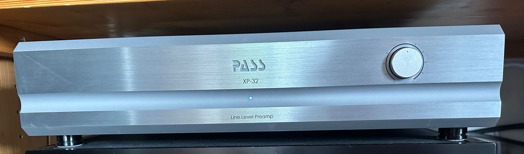 Pass Labs XP-32 pre amplifier 5