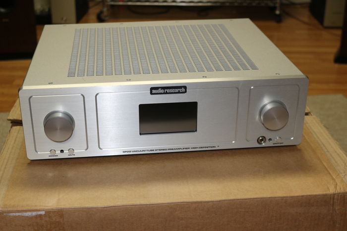 Audio Research SP20, with phono, remote, 465 hours, ori...
