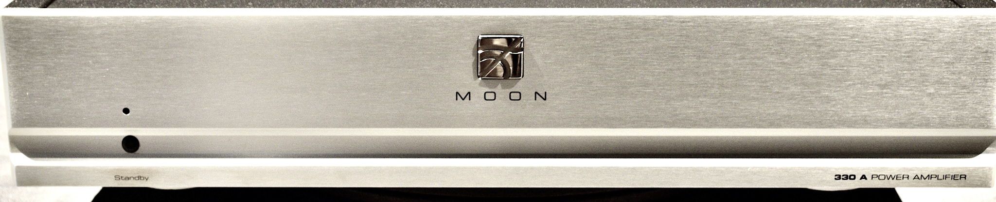 Simaudio Moon 330A  Power Amp 2010-2013 Version  Very N...