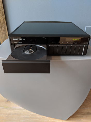 Meridian 508 20-Bit CD Player in Black Finish
