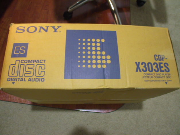 Vintage Sony  CDP X303ES CD Player Superb 10/10 conditi...