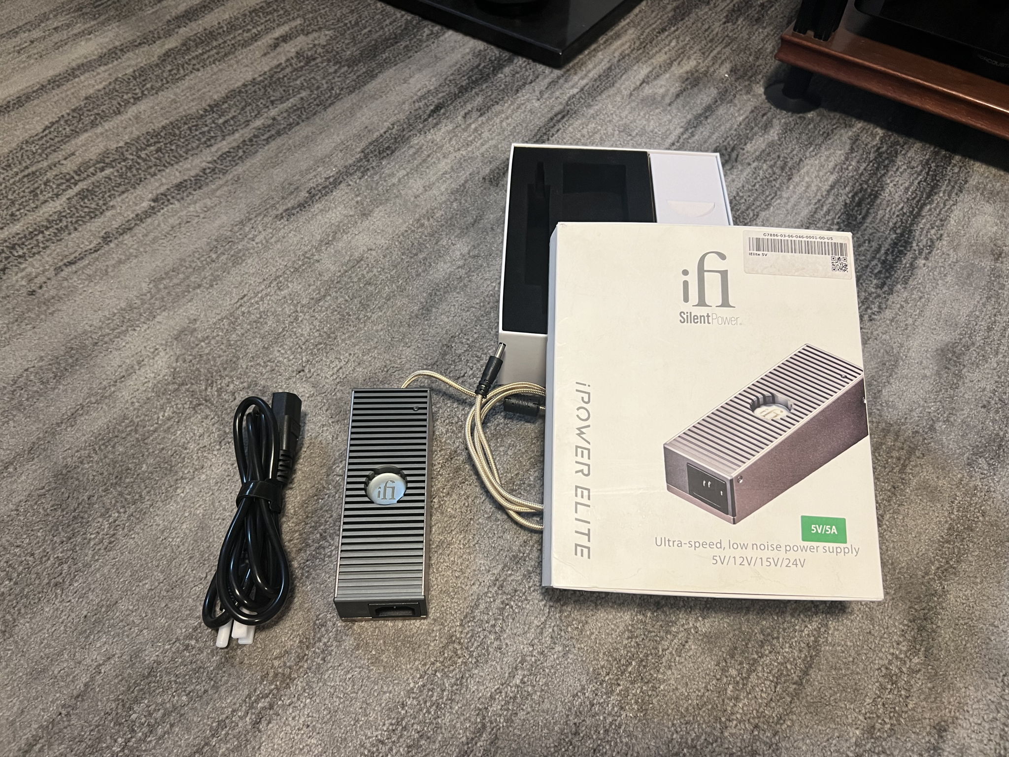 iFi  iPower Elite - 5V Power Supply