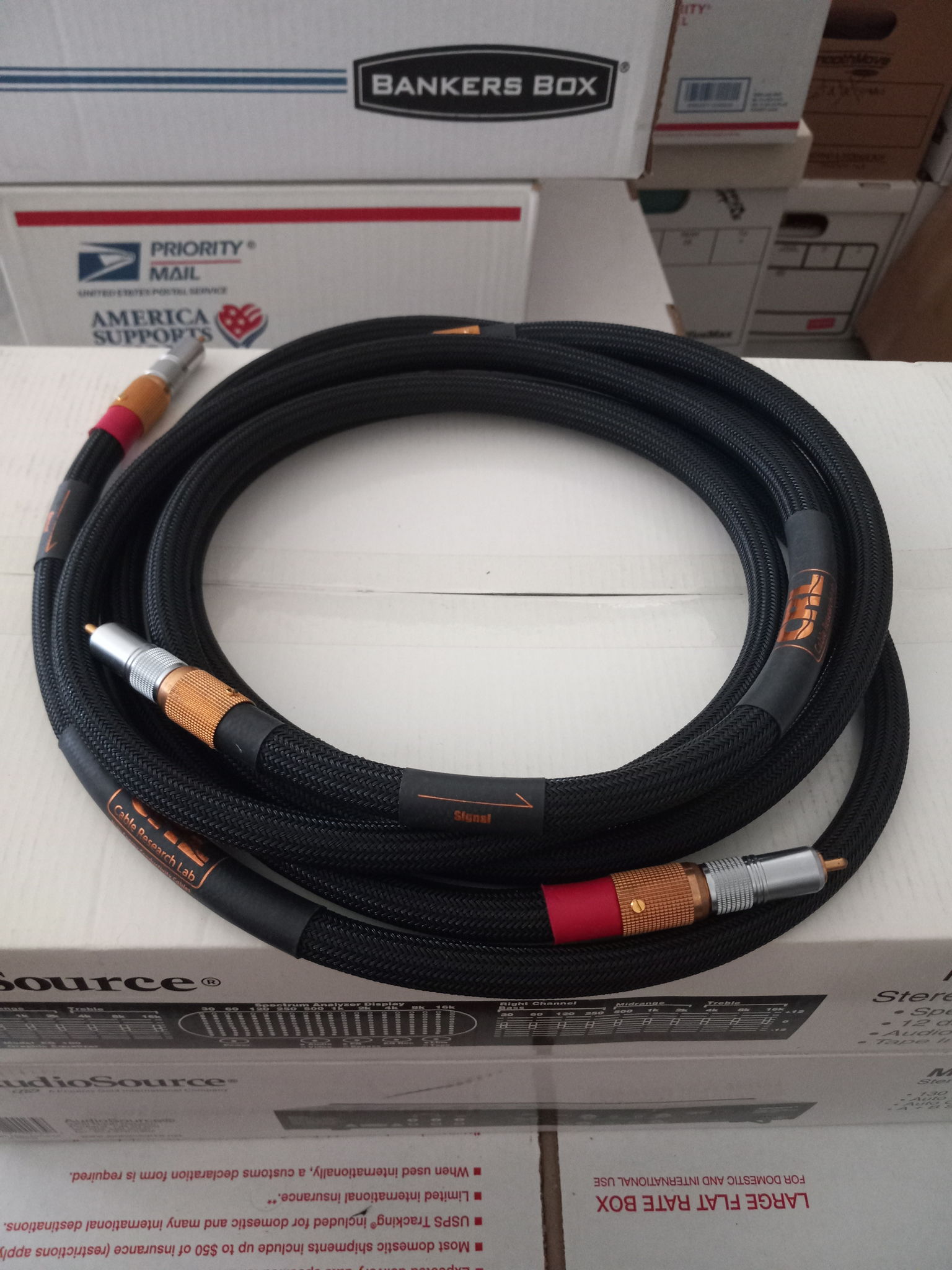 CRL (Cable Research Lab) Copper Series RCA Interconnect... 6