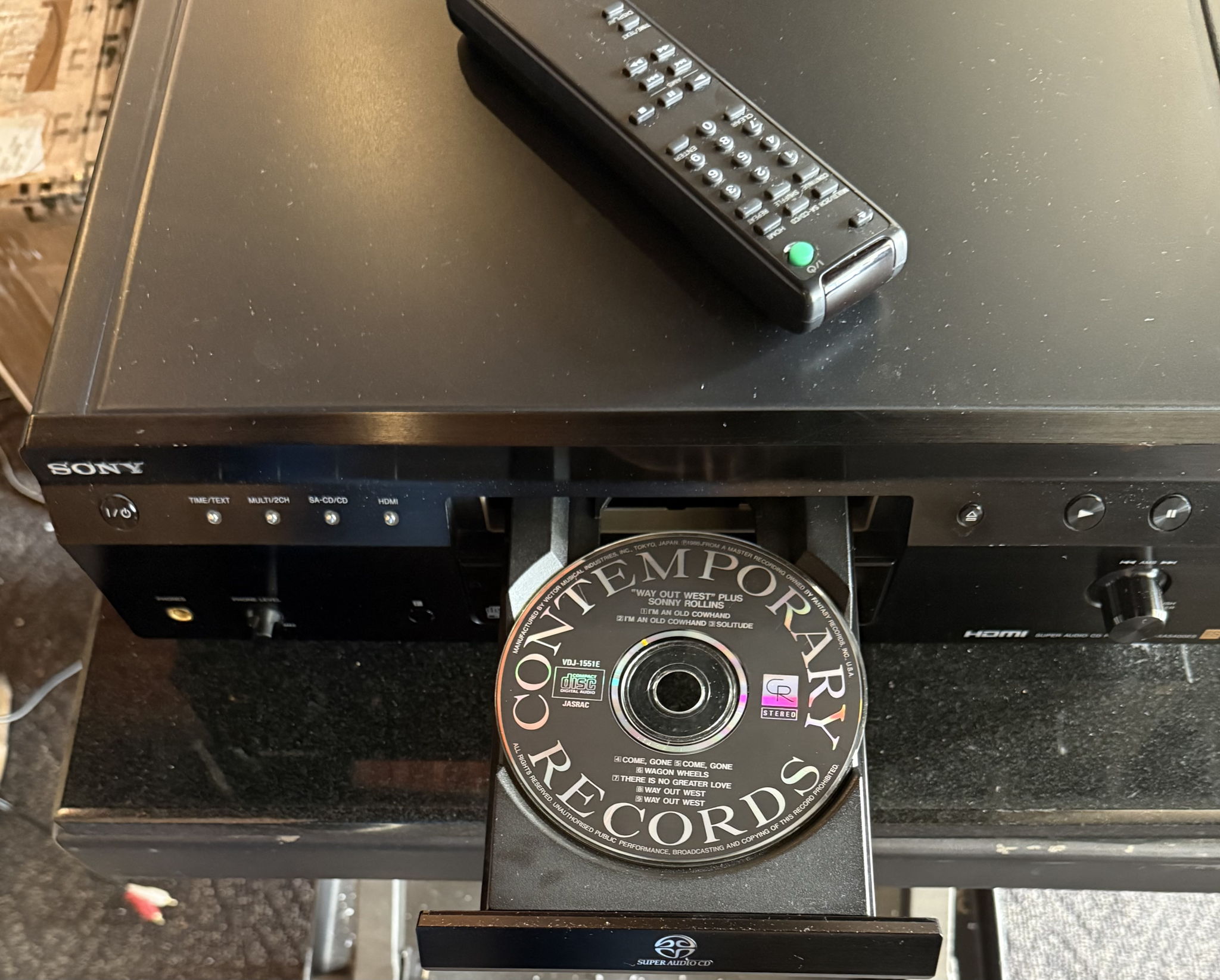 Sony SCD-XA5400es SACD - CD Player & Transport 2