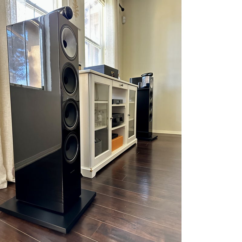 B&w 702 top s2 for sale