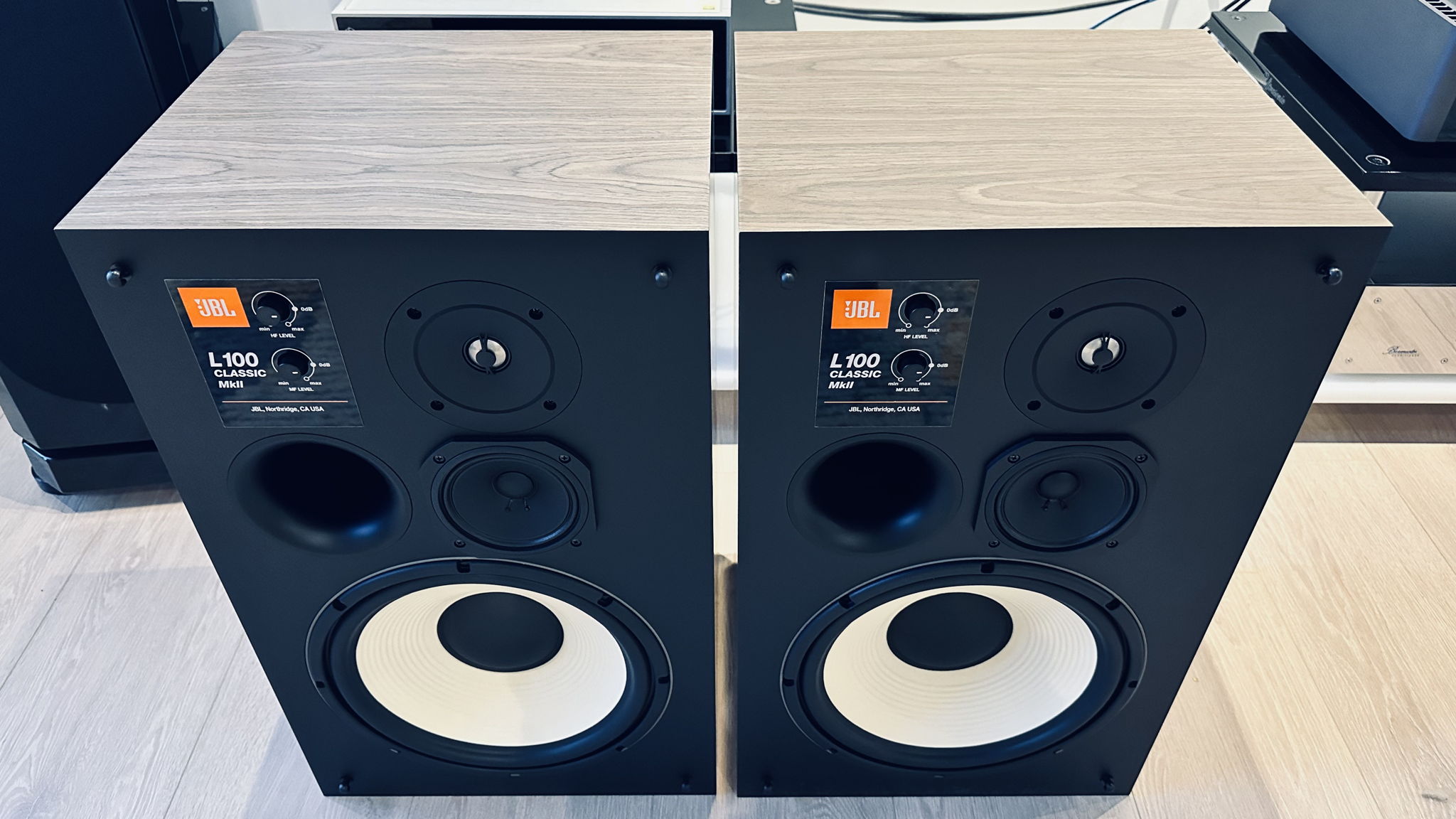 JBL L100 MKII Classic Speakers MINT 2