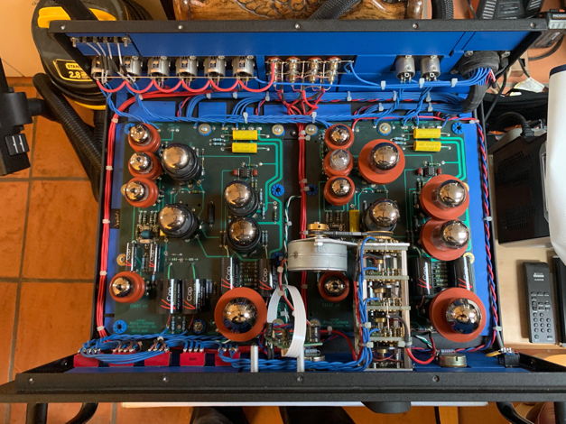 Atma-Sphere MP-1 Mk3.1 tube preamplifier with phono, r...