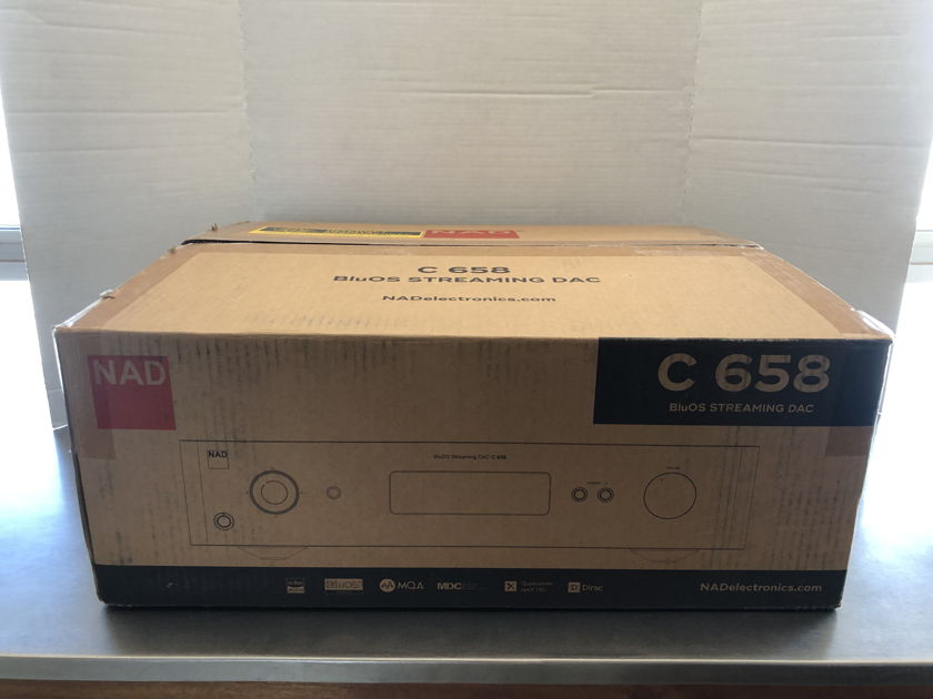 NAD  C-658 C658 Bluo Streaming DAC