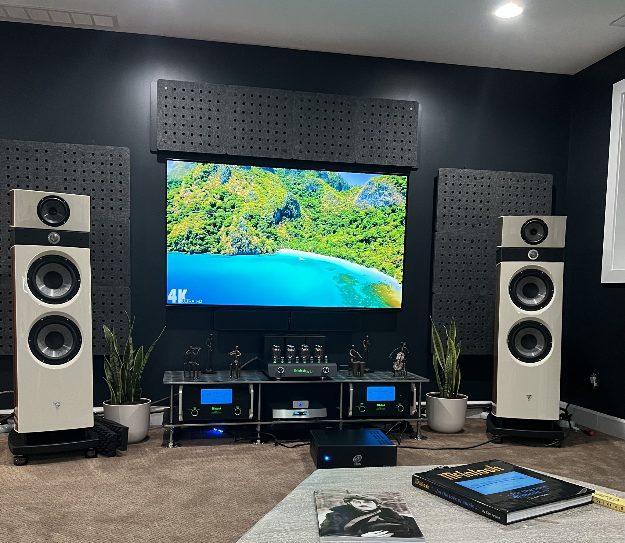 Focal Maestro Utopia, KEF blade ONE meta, sopra, Nordos...