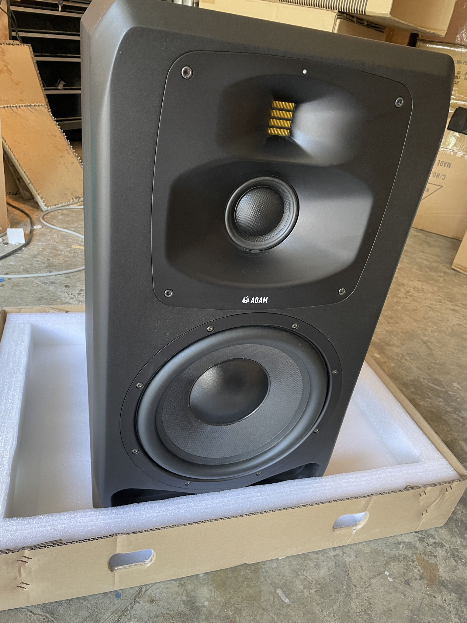 Adam Audio S5V active speakers - mint customer trade-in 7