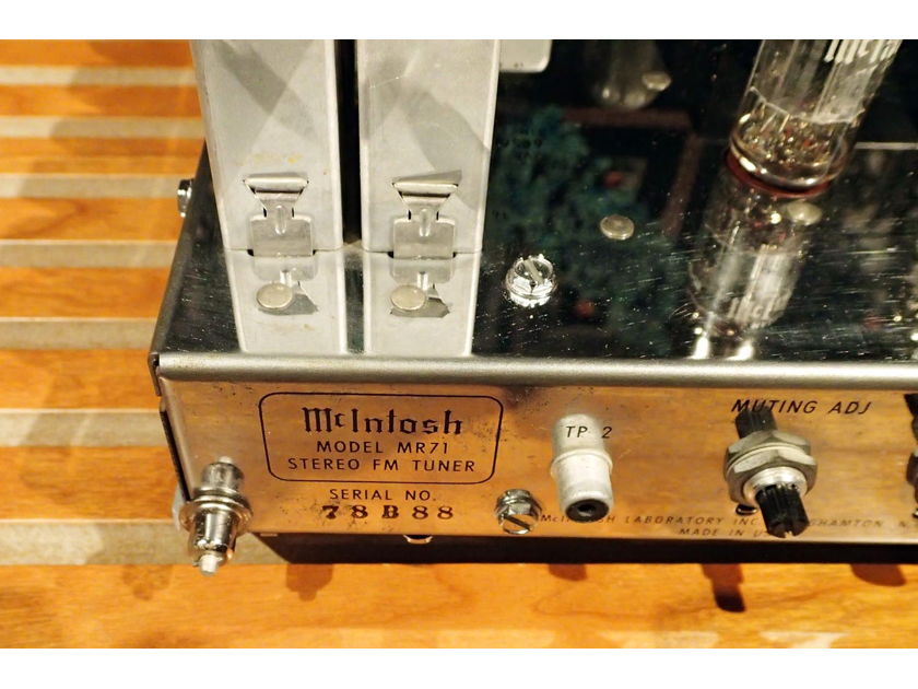 McIntosh MR 71 stereo tube FM tuner