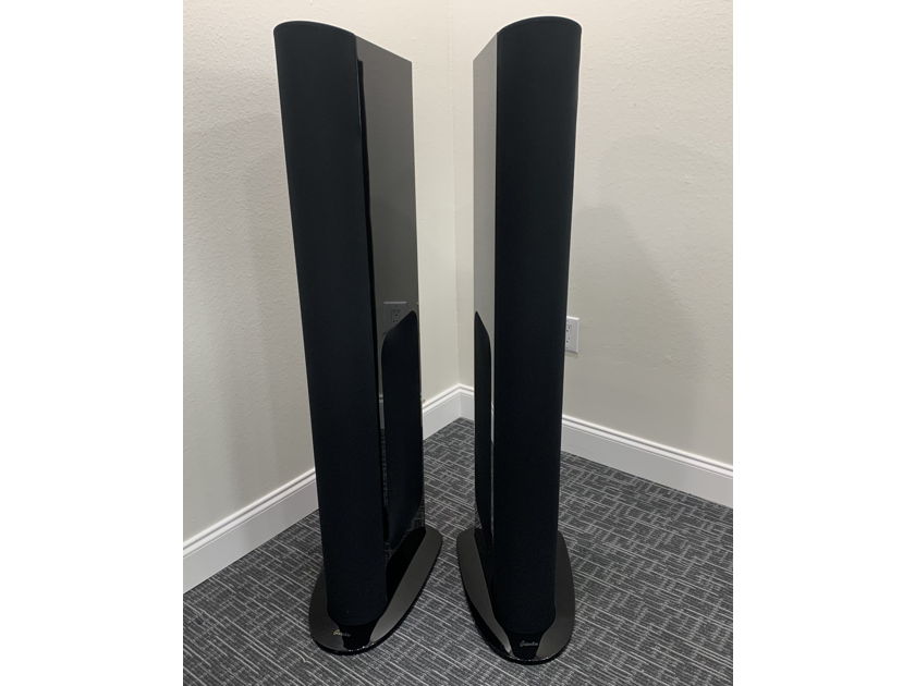 GoldenEar Technology Triton One.R Speakers - Excellent Condition