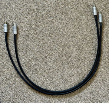 Stereovox SEI-600 1M Balanced/XLR Silver interconnects