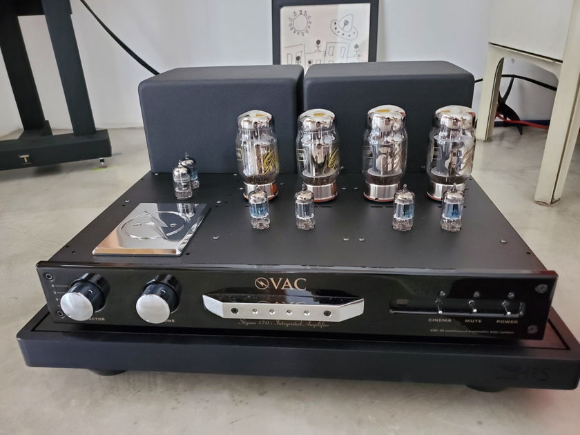VAC Sigma 170iq Integrated Tube Amplifier, Like New!!. Priced to sell