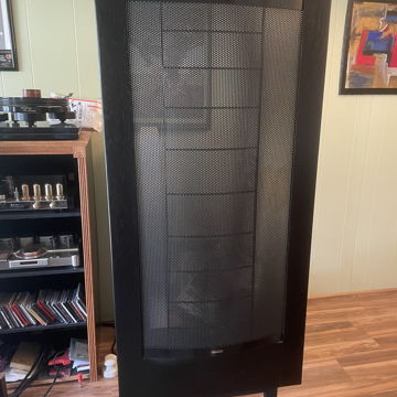 Martin Logan CLS-II with SoundAnchor stands EXCELLENT
