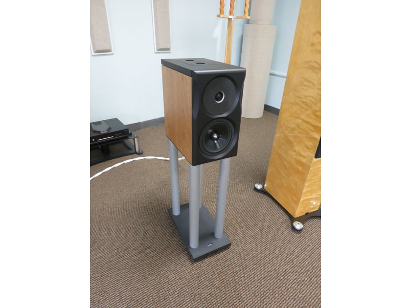 Neat Acoustics Ultimatum XLS Speakers - Store Demos!