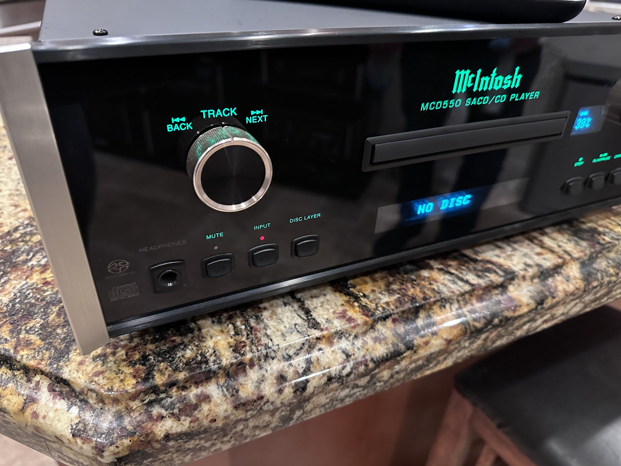 McIntosh MCD-550 2