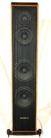 Sonus Faber Cremona Floor-Standing Speakers in Maple