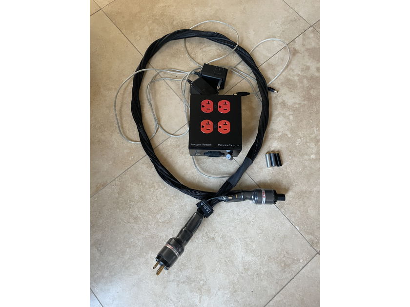Synergistic Research Power Cell 4 & Tesla SE power cable
