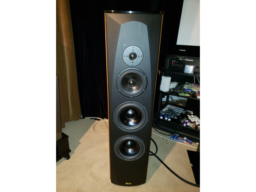 Opera Loudspeakers Grand Callas, Current Flagship in High Gloss Walnut, Dipole, Like New