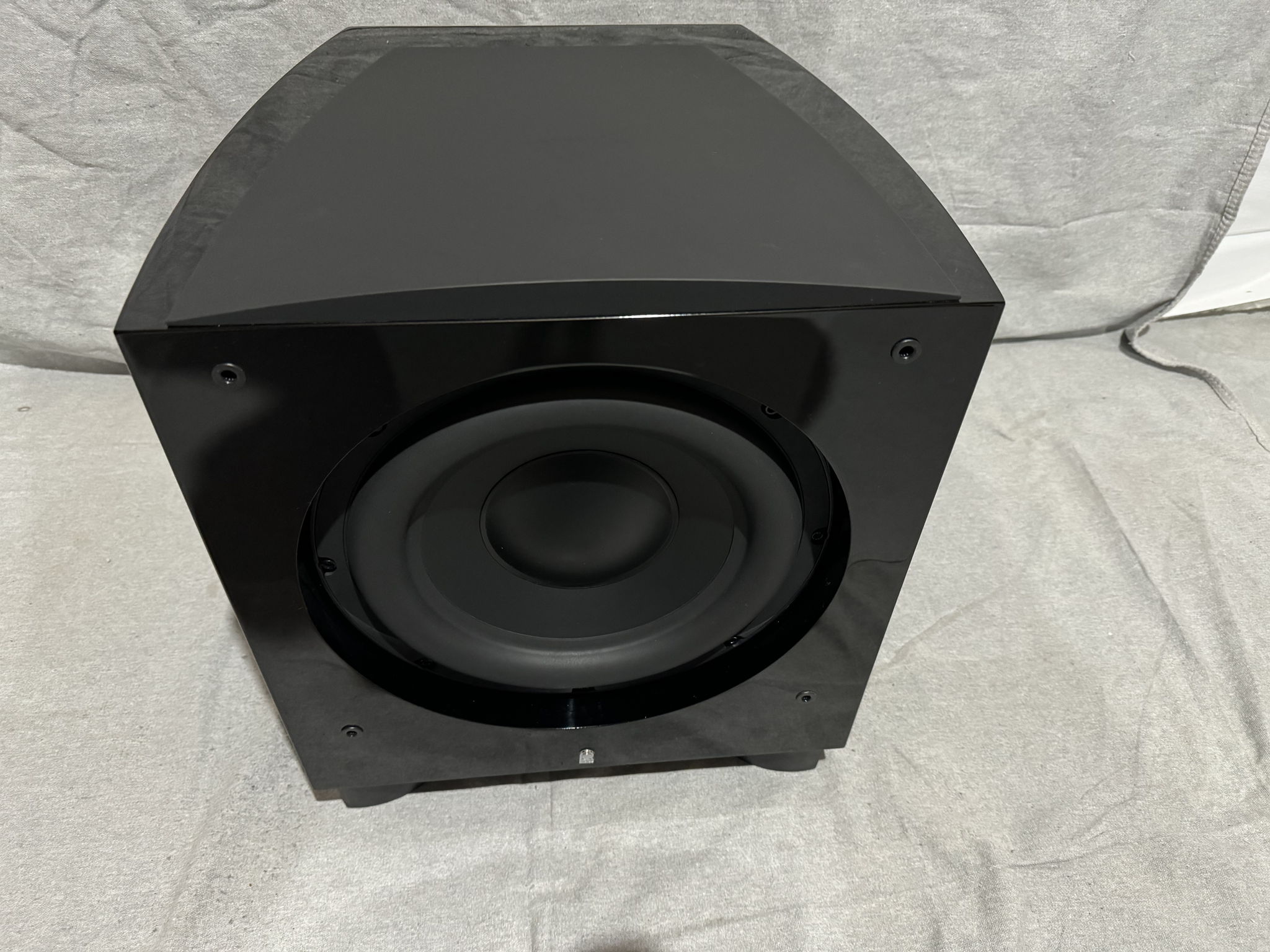 Revel B112v2 12" subwoofer (Gloss Black)