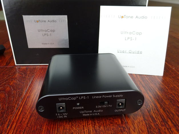 Uptone Audio  UltraCap LPS-1 Ultra-low noise DC power s...