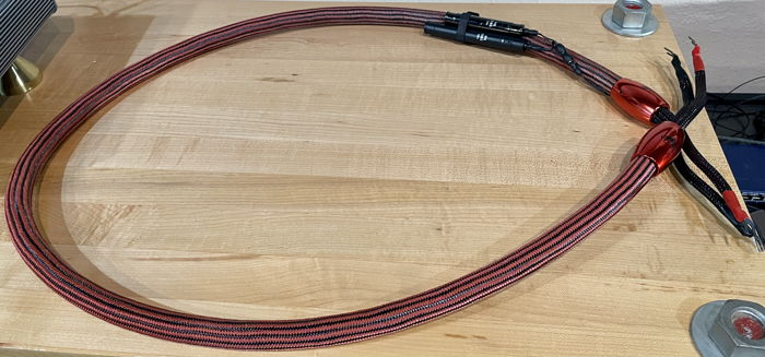 AudioQuest Volcano Speaker Cable, Single  (1/2 pr) 6FT